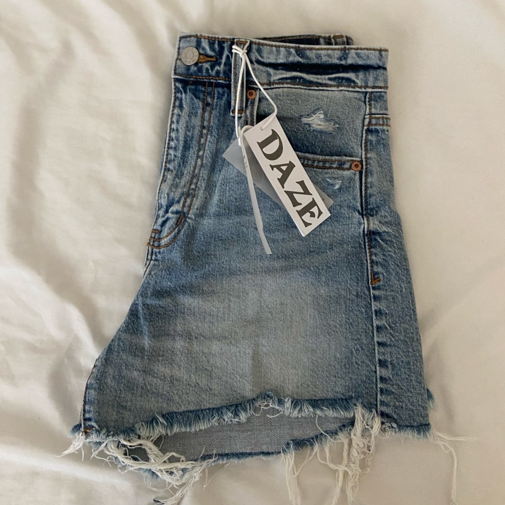 Daze Denim High Waisted Jean Shorts Size 26